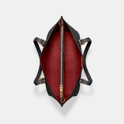 كوتش اوتلت - مولي توت باق 25