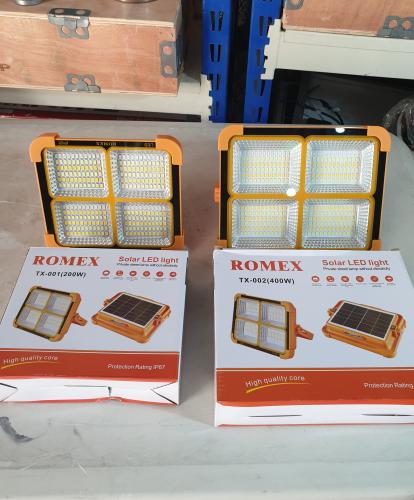 كشافين طاقة شمسية