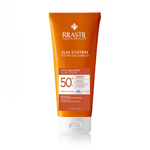 لوشن واقي الشمس سريع الامتصاص مع عامل حماية +50 م...