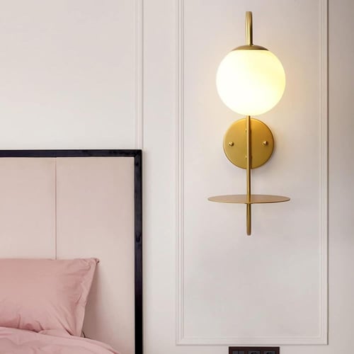 اضاءة جدارية ذهبي