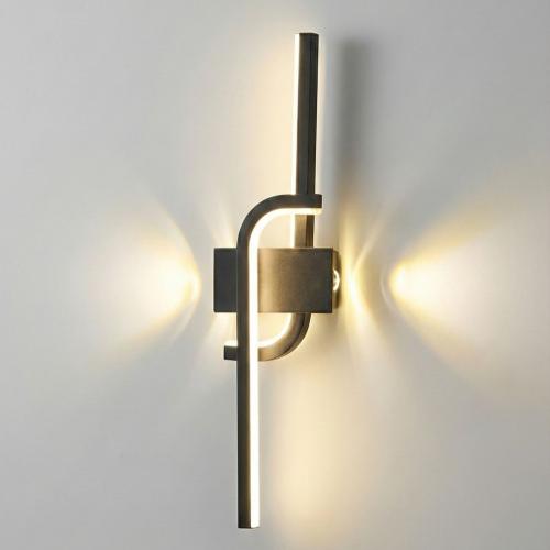 إنارة جدارية عصرية خطية