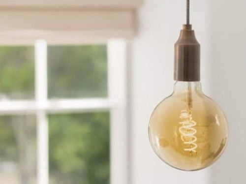 لمبة ليد زجاجية إضاءة صفراء هادئة حجم كبير 4 واط -...