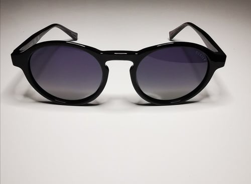 نظارة جيس Guess 00049 01D