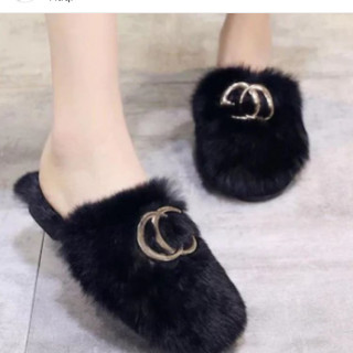 شبشب نسائي أسود