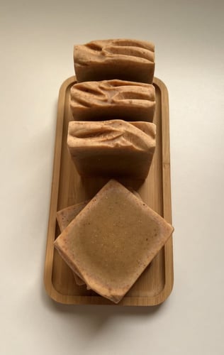 صابون المُره والكركم