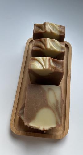 صابون عرق السوس والكركم