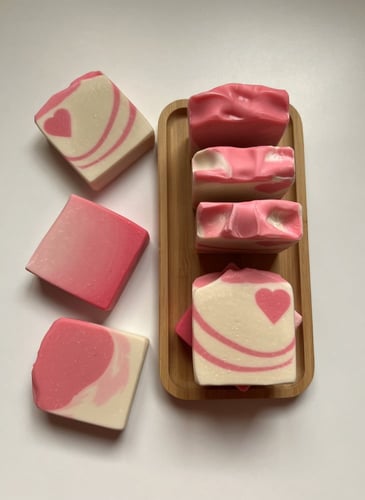 صابون الورد الطائفي