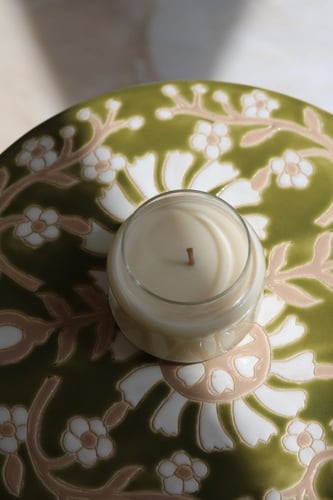 شمعة بصنع اليد - رائحة الشتاء