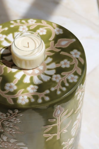 شمعة بصنع اليد - رائحة الشتاء