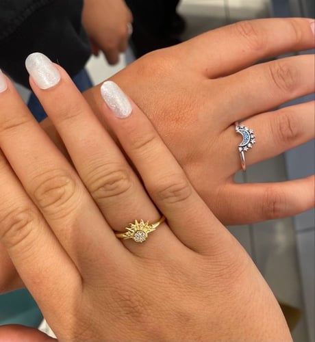 خاتم توينز الشمس والقمر