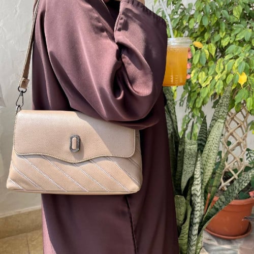 حقيبة تصميم راقي