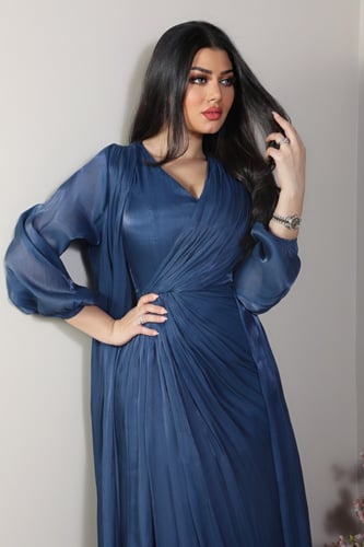 فستان قطعتين بأكمام