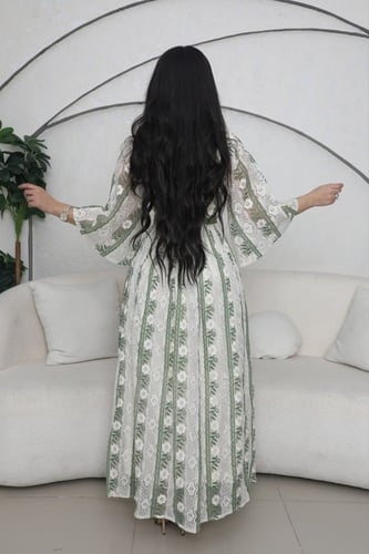 فستان مشجر بمقاسات كبيره