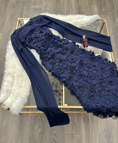 فستان سهره مطرز مبطن