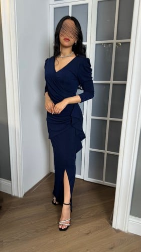 فستان ماسك باكمام كحلي