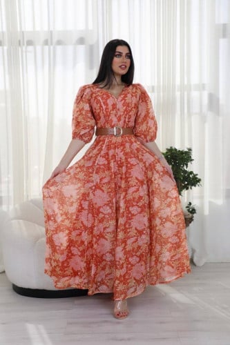 فستان طويل بحزام بمقاسات كبيره