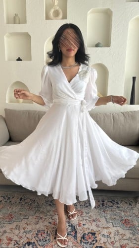 فستان لف ناعم دبل كلوش مع تطريز