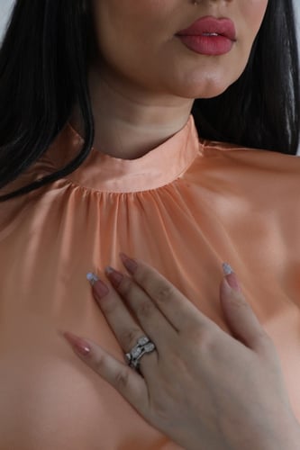 طقم بنطلون وبلوزه مشجر