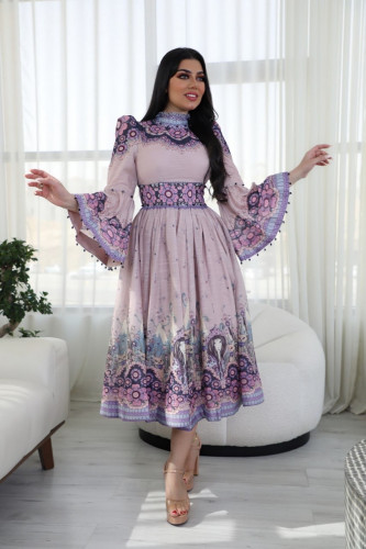 فستان ميد مشجر بتصميم مختلف