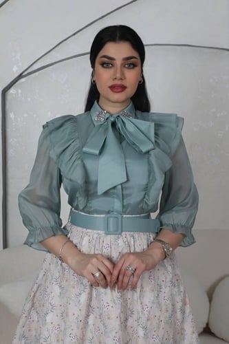 طقم تنوره وبلوزه بستايل مختلف