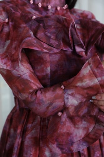 فستان اورقنزا مشجر باكمام طويله