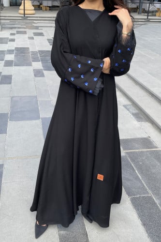 عباية كلوش تطريز من الكم