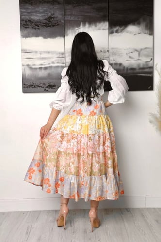 طقم تنوره براندي مشجر مع حزام