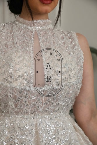 فستان سهره مطرز مبطن ستايل رقبه