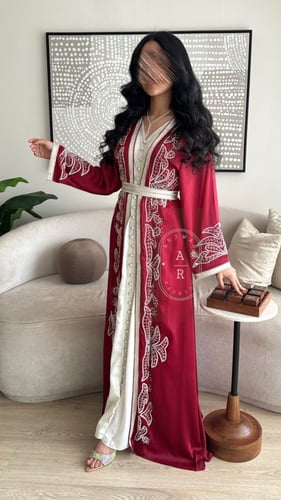 قفطان مغربي مطرز