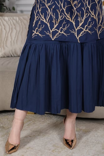 فستان قطعتين انيق بكسرات