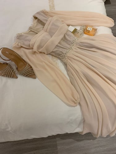 فستان شيفون ميد