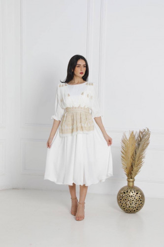 فستان ستان ناعم مطرز