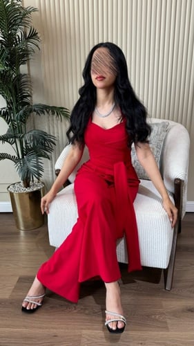 جمبسوت ماسك احمر