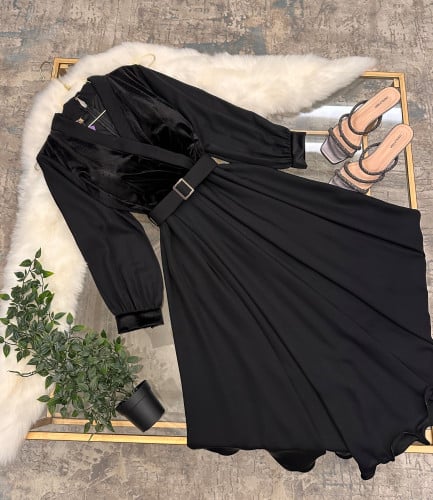 فستان نص مخمل وشيفون