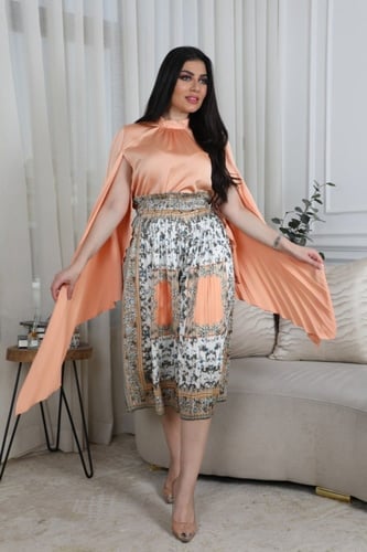 طقم بنطلون وبلوزه مشجر