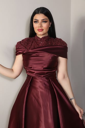 فستان تفته ناعم ملكي