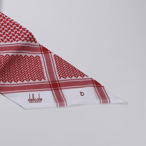 شماغ ديليكات احمر غامق انجليزي موديل 2024