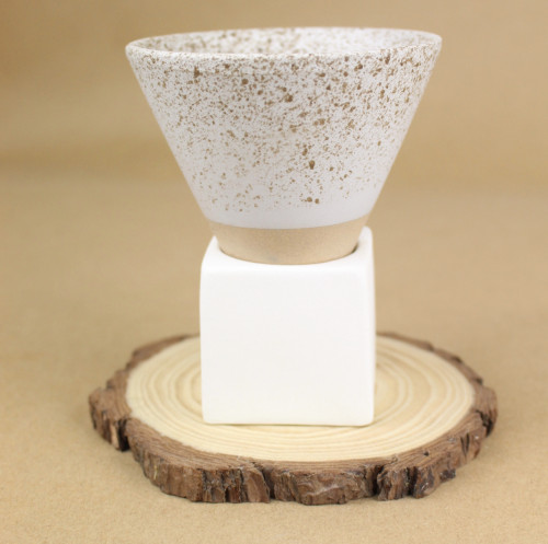 كوب قهوة بقاعدة 180 مل