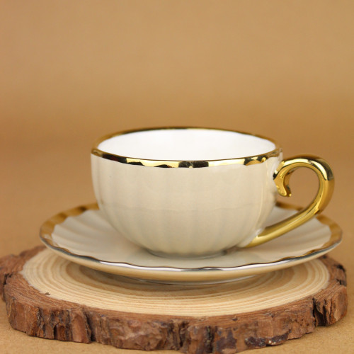 كوب قهوة تركية بيج بأطرف ذهبية 80 مل