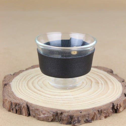 بكج فنجانين بمسكة وتعليقة جلد اسود 65 مل