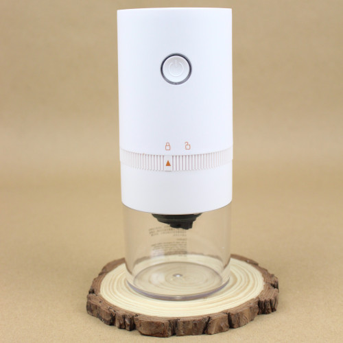 مطحنة قهوة كهربائية بتقنية USB C