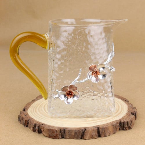 سيرفر مزخرف بمسكة ذهبية 350 مل