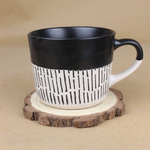 كوب قهوة باللونين اسود ابيض مزخرف 400 مل