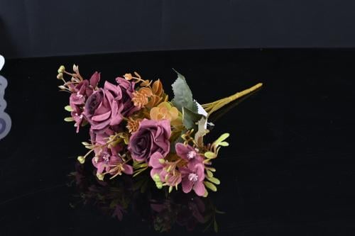 ورد ببيروز عودي