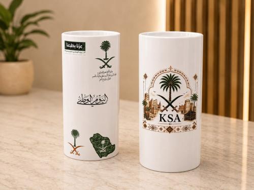 محموعه(١٢) مناديل مع الطباعه لليوم الوطني حسب الطل...