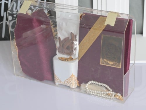 مجموعة اكريلك مصحف مع سجادة مع سبحة ومبخرة وكسرة ب...