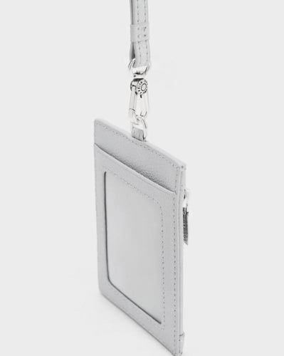 حامل بطاقات - رمادي فاتح