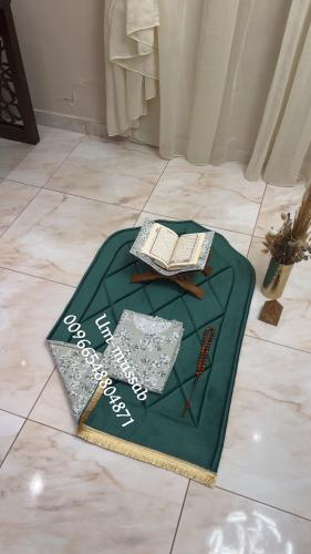طقم صلاة مشجر (موديل الشرشف ثوب)