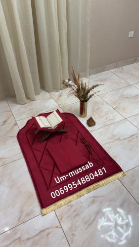 طقم صلاة سادة (موديل الشرشف ثوب)