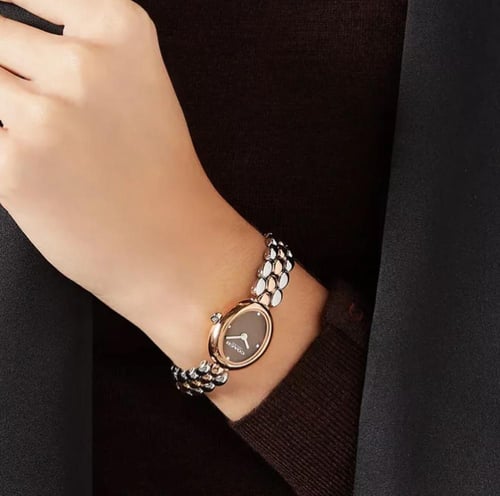 ساعه من كوتش